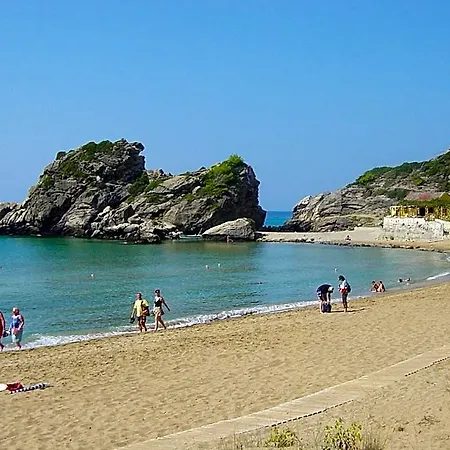 Hotel Luxury Loft With Pool - Pelekas Beach, Corfu 4*